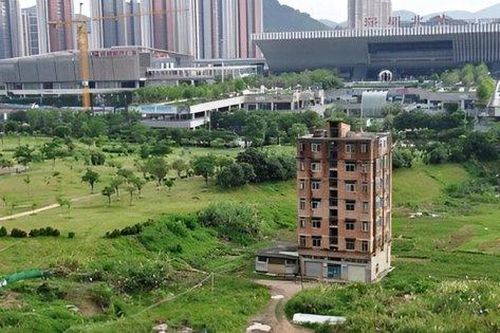 Tòa nhà 7 tầng 1000m2 nằm trên 'vùng đất vàng' không chịu di dời khiến dự án bị lùi đến 7 năm: Từ chối 20 triệu NDT tiền đền bù, chỉ rời đi khi nhận được khoản tiền gấp 6 lần