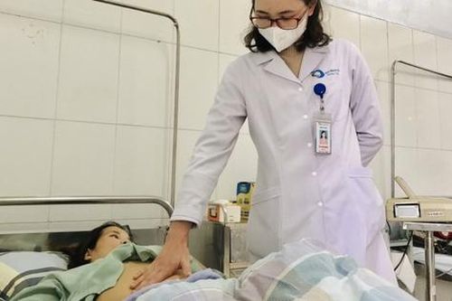 Giành giật sự sống cho sản phụ sốc mất 2 lít máu nguy kịch do chửa ngoài tử cung bị vỡ