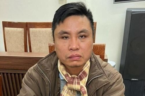 Lao ôtô vào nhóm sưởi ấm bên đường, tài xế bị khởi tố tội giết người