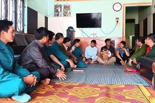 Thanh niên xứ đạo sẵn sàng tòng quân