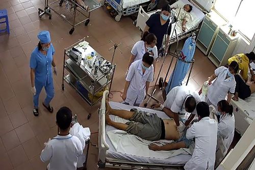 Bị điện giật tử vong khi tháo mô hình cây thông ở Lâm Đồng
