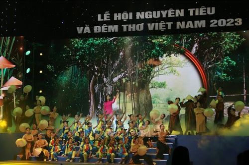 Lắng đọng cảm xúc 'Đêm thơ Việt Nam năm 2023' tại Thành phố Hồ Chí Minh