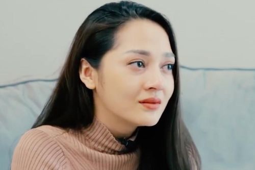 Bảo Anh tiết lộ lý do phải e dè trong tình yêu