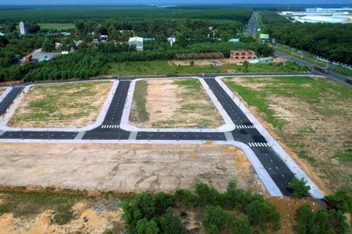 Lượng giao dịch đất nền thành công tăng 370%