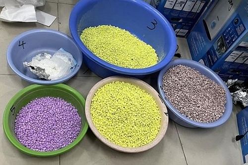 Ma túy ẩn trong lốc sữa, túi xà phòng...