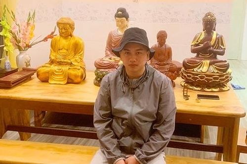 Tên trộm đột nhập chùa lấy 4 pho tượng phật trị giá hàng trăm triệu đồng