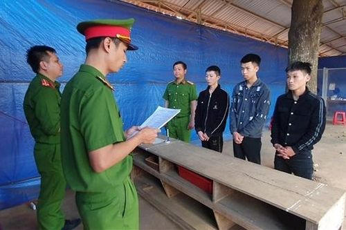 Thêm 3 đối tượng trong vụ mang hung khí đi giải quyết mâu thuẫn bị bắt