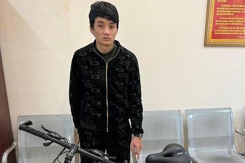 Mùng 2 Tết đi trộm cắp bị người dân truy đuổi, bắt giữ giao Công an phường