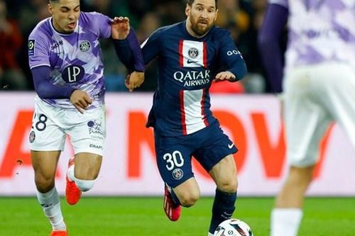 Messi tỏa sáng giúp PSG thắng ngược Toulouse