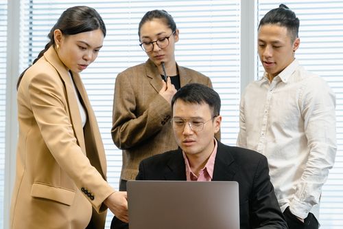 Xung đột nơi làm việc