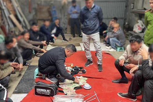 Gia tăng tệ nạn bài bạc trong các ngày lễ