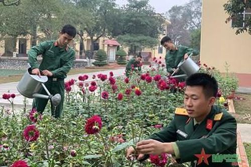 Giúp chiến sĩ mới nhanh chóng hòa nhập
