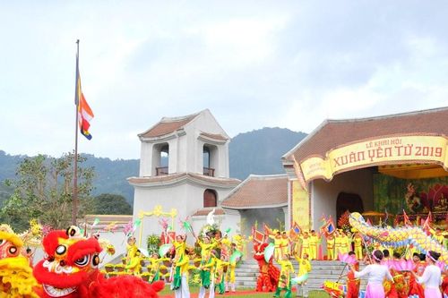 Những lễ hội xuân riêng có của dân tộc Việt