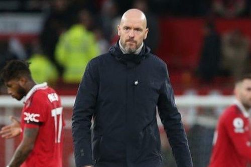 Ten Hag nổi điên với trọng tài vì Casemiro và Lisandro Martinez