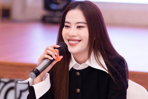 Tiết lộ không thuộc lời khi hát ca khúc quen thuộc, Nam Em có khiến người hâm mộ thất vọng?