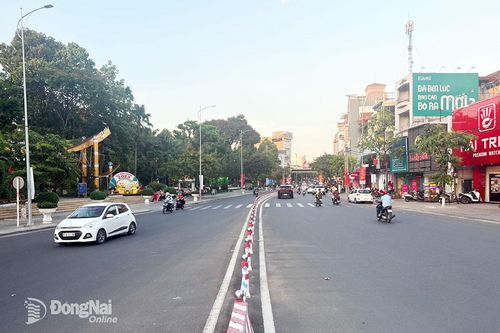 Sẽ tháo dỡ một đoạn dải phân cách trên đường 30-4