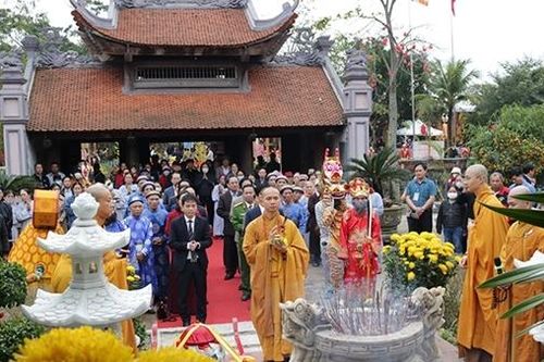 Khai hội ở ngôi chùa cổ nhất miền Trung
