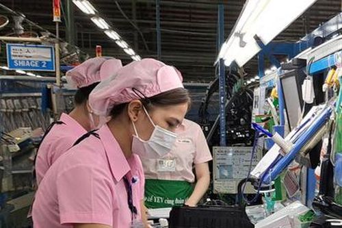 Bình Dương: Thu hút công nhân quay lại làm việc sau Tết