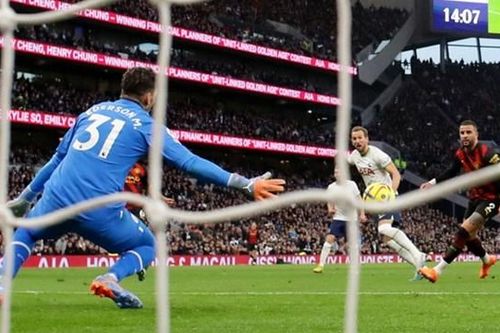 Man City nối dài chuỗi trận thua trên sân Tottenham