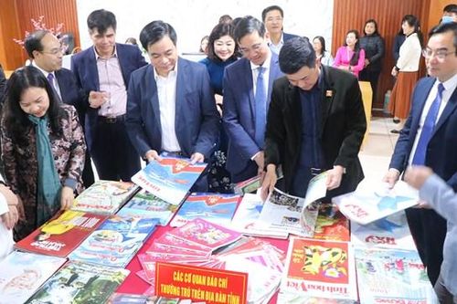 Phú Thọ: Khai mạc Hội báo Xuân Quý Mão 2023