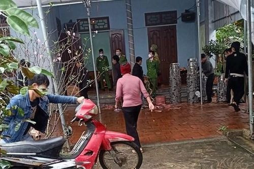 Vợ chết, chồng nguy kịch tại nhà riêng