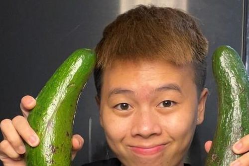 Gặp gỡ 'hot TikToker' triệu view Spicy Kim 'làm mưa làm gió' trên MXH nhờ những pha review 'xé lưỡi'