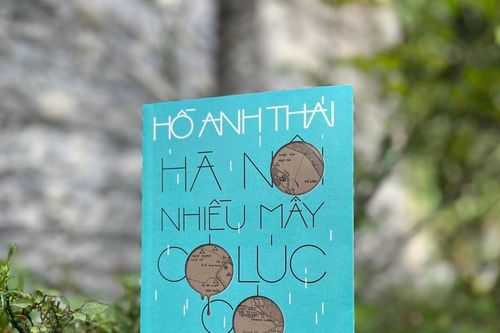 Nhà văn Hồ Anh Thái đưa bạn đọc về lại 'Hà Nội nhiều mây có lúc có mưa ngâu'