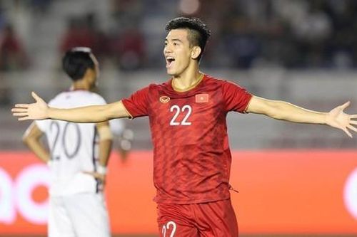 Son Heung-min giành Quả bóng vàng châu Á 2022, Tiến Linh đứng hạng 29
