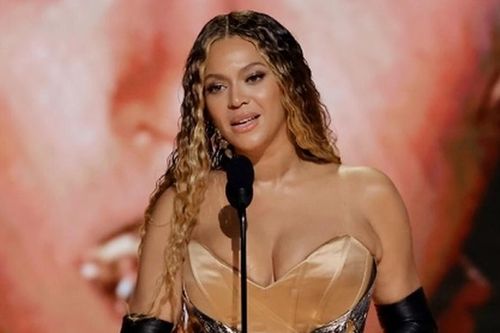 Beyonce lập kỷ lục nghệ sĩ giành được nhiều kèn vàng Grammy nhất mọi thời đại