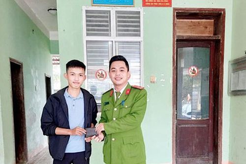 Hành động đẹp của chàng tân binh CAND trước khi lên đường nhập ngũ