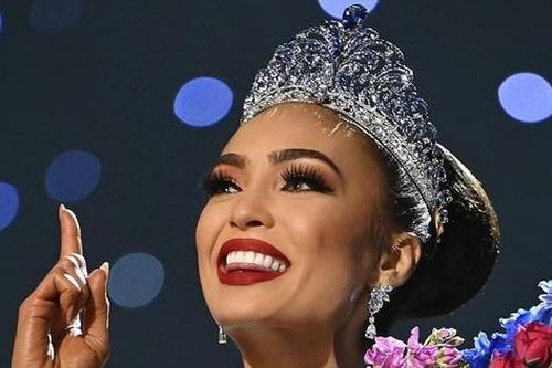 Á hậu Hoàn vũ xác nhận cuộc thi gian lận