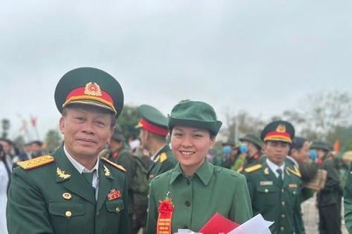 Nữ tân binh duy nhất ở TT-Huế xung phong tình nguyện nhập ngũ