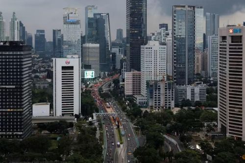 Kinh tế Indonesia tăng trưởng mức cao nhất gần một thập kỷ