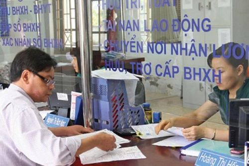 Đảm bảo tiền lương thực sự là động lực thực thi công vụ