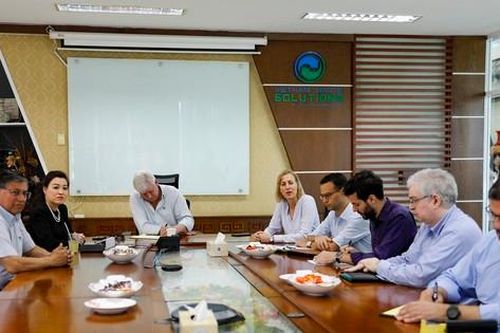 Tân Tổng lãnh sự quán Hoa Kỳ tại TP.HCM thăm, làm việc với Công ty VWS