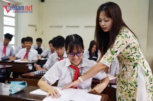 Một giáo viên giỏi không thể là chiếc máy nói