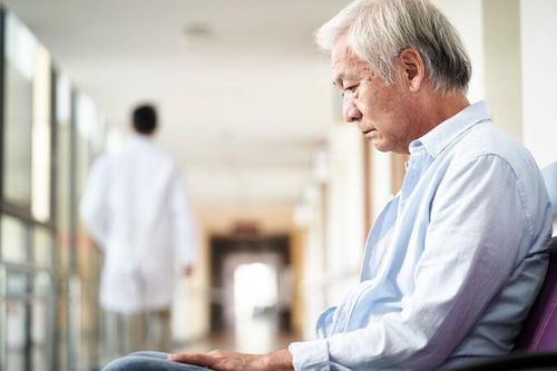 Alzheimer 'tiềm ẩn' trong não trước 34 năm, ai là người dễ mắc bệnh?