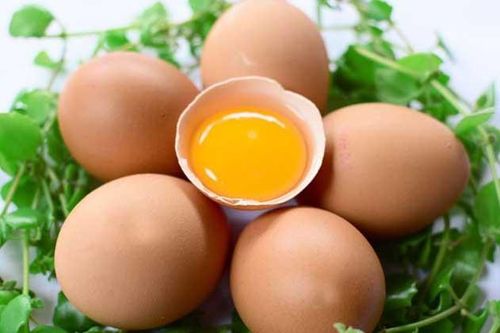 5 thực phẩm 'rẻ bèo, bán đầy chợ' giúp ngừa tóc rụng và bạc sớm, chị em nên dùng mỗi ngày