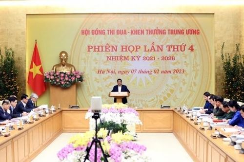 Tiếp tục triển khai thiết thực, hiệu quả các phong trào thi đua