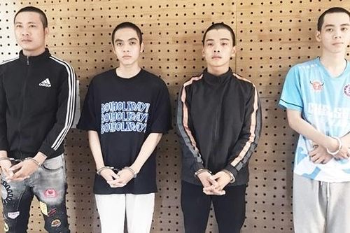 Cướp xe khi ẩu đả với đối thủ