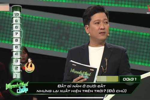 Đất gì xuất hiện trên trời?