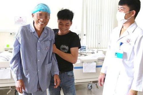 Ca mổ 'cân não' kéo dài 6 giờ cứu sống bệnh nhân 52 tuổi thoát cửa tử