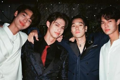 F4 Thái Lan - Vườn Sao Băng 'thả thính' fan Việt, nhắc hẹn sớm gặp mặt đầu tháng 3