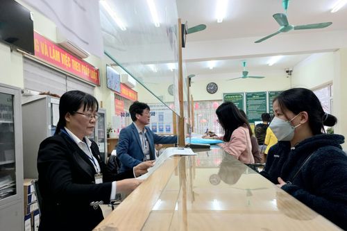 Chấn chỉnh việc yêu cầu nhân dân xin xác nhận cư trú trong giải quyết thủ tục hành chính