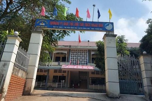 Tuyển sinh sai đối tượng, Phó Chủ tịch huyện bị kỷ luật