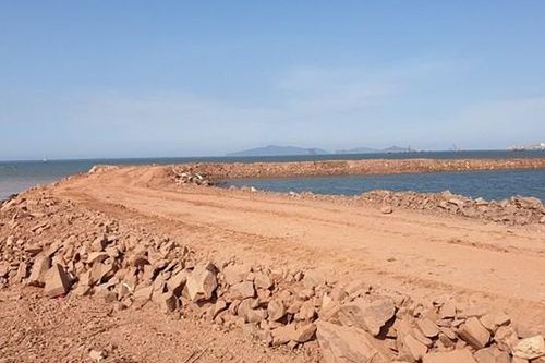 Một Công ty xi măng lấn 6,2 ha biển trái phép