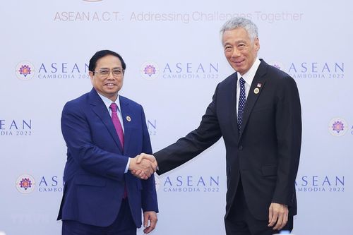 Quan hệ Việt Nam-Singapore gắn kết ASEAN