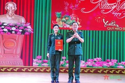 'Vì sao tôi tình nguyện nhập ngũ?' - Câu chuyện thứ mười lăm: Tôi đã trở thành đồng đội của bố