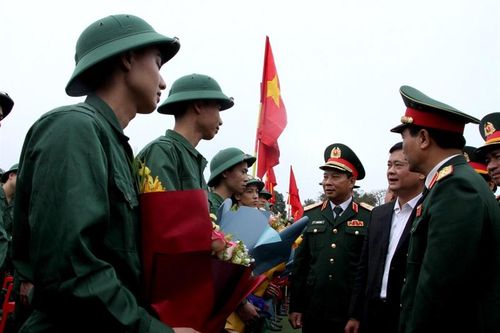 Quân khu 4 hoàn thành giao nhận quân năm 2023