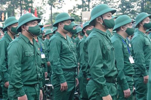 Hơn 4.700 thanh niên TPHCM hăng hái lên đường nhập ngũ